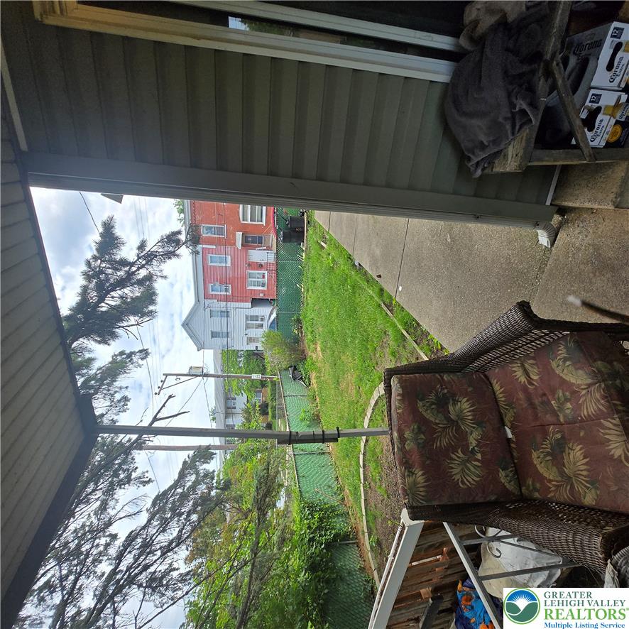 736 South Woodward Street 734