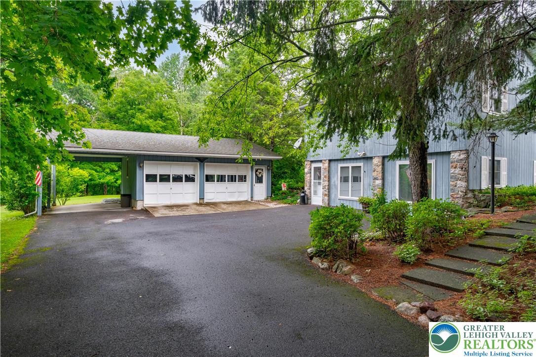 121 Timberlane Drive