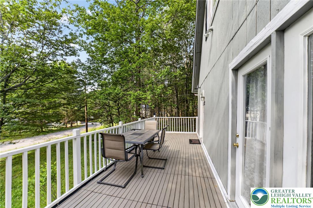2027 Skyview Terrace