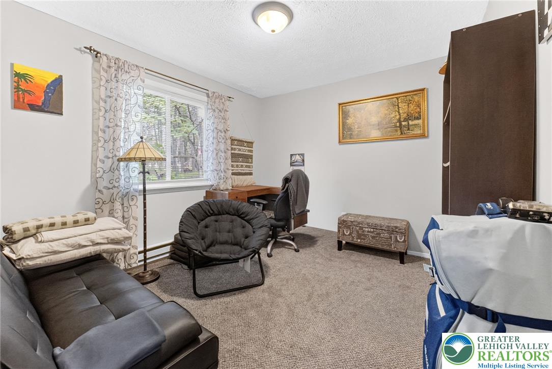2027 Skyview Terrace
