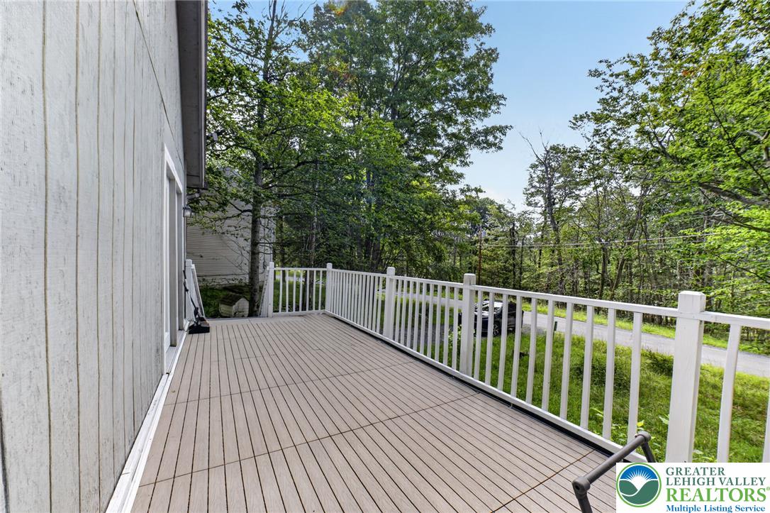 2027 Skyview Terrace