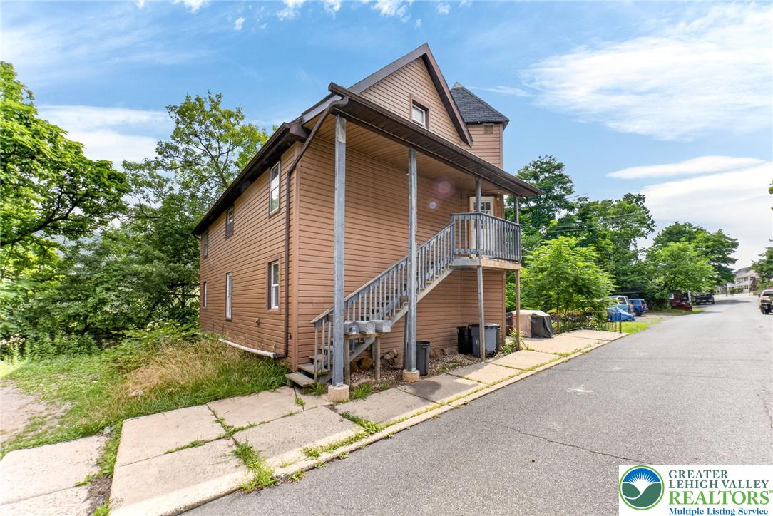 80 Hillside Avenue