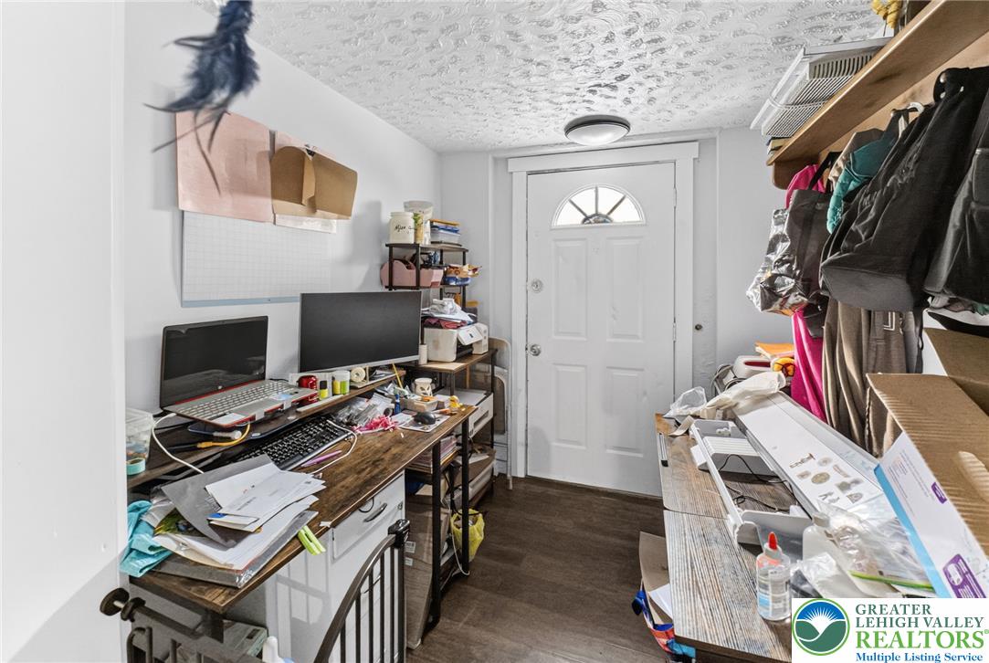80 Hillside Avenue