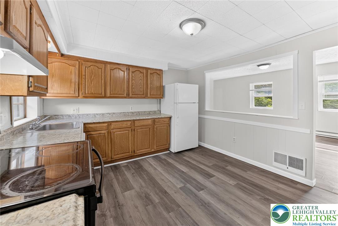 80 Hillside Avenue