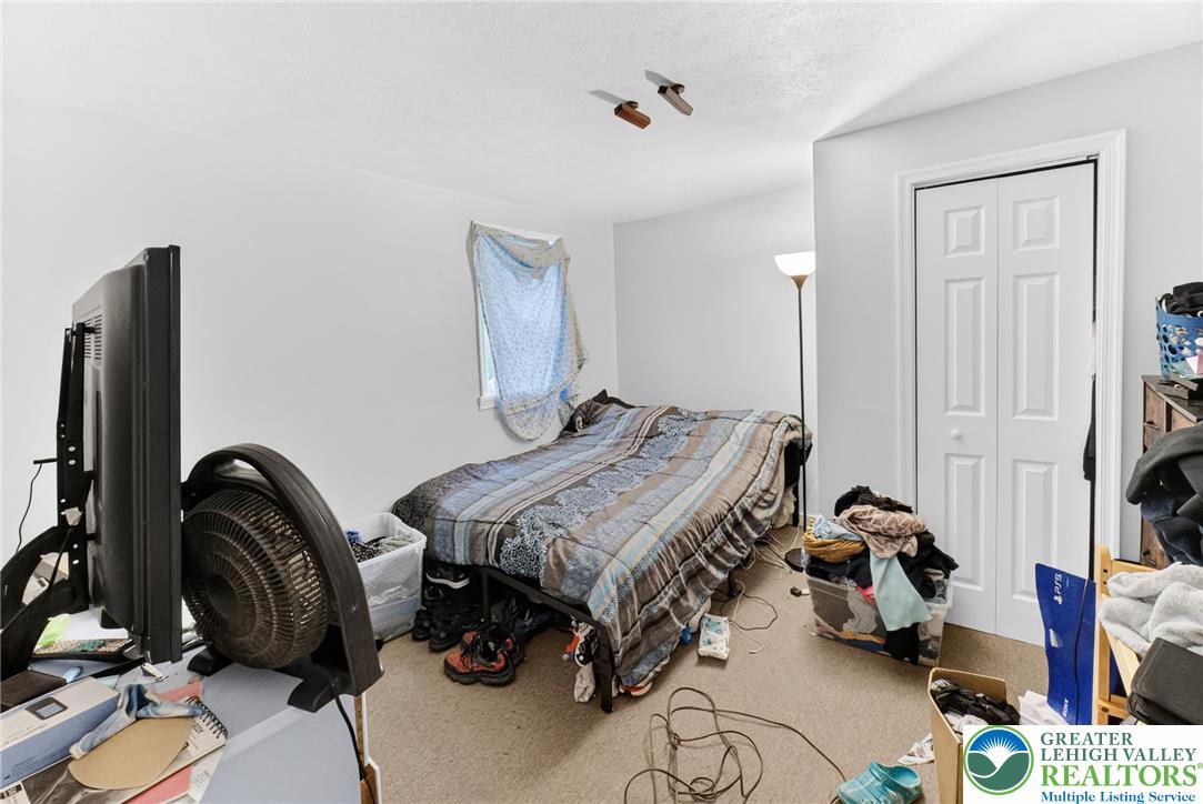 80 Hillside Avenue