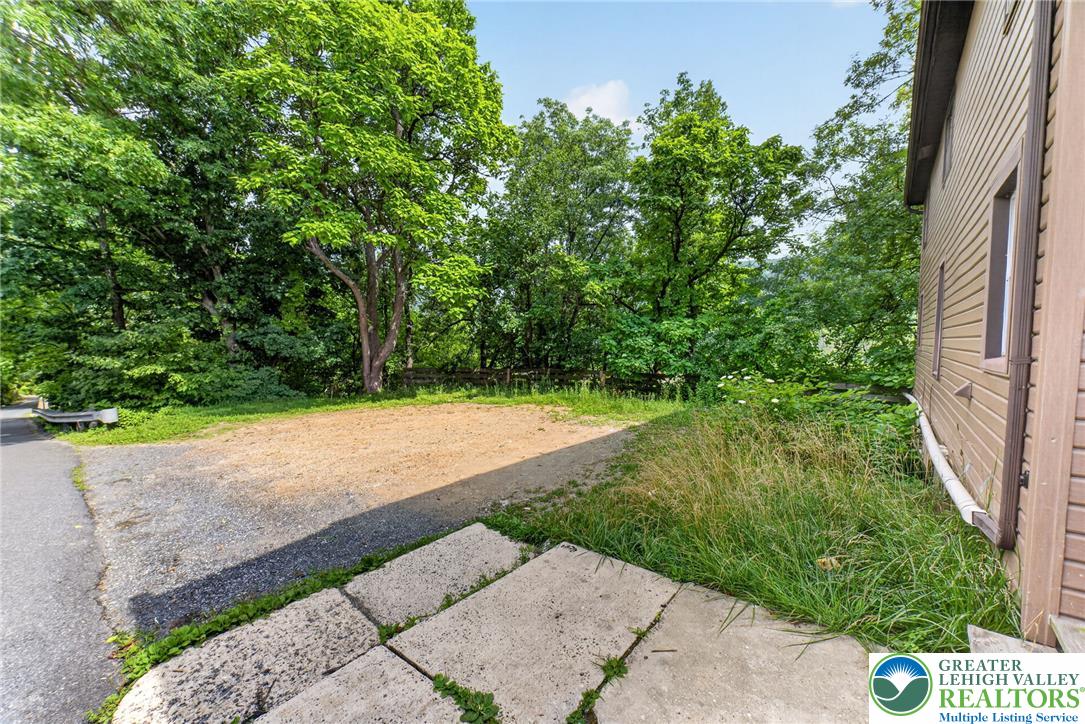 80 Hillside Avenue