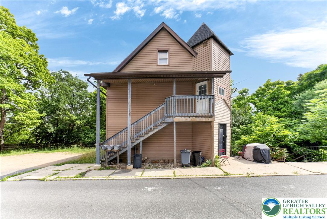 80 Hillside Avenue