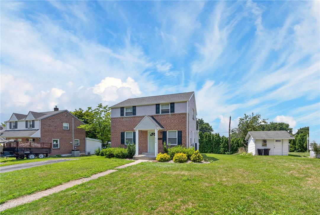 218 7th Street
