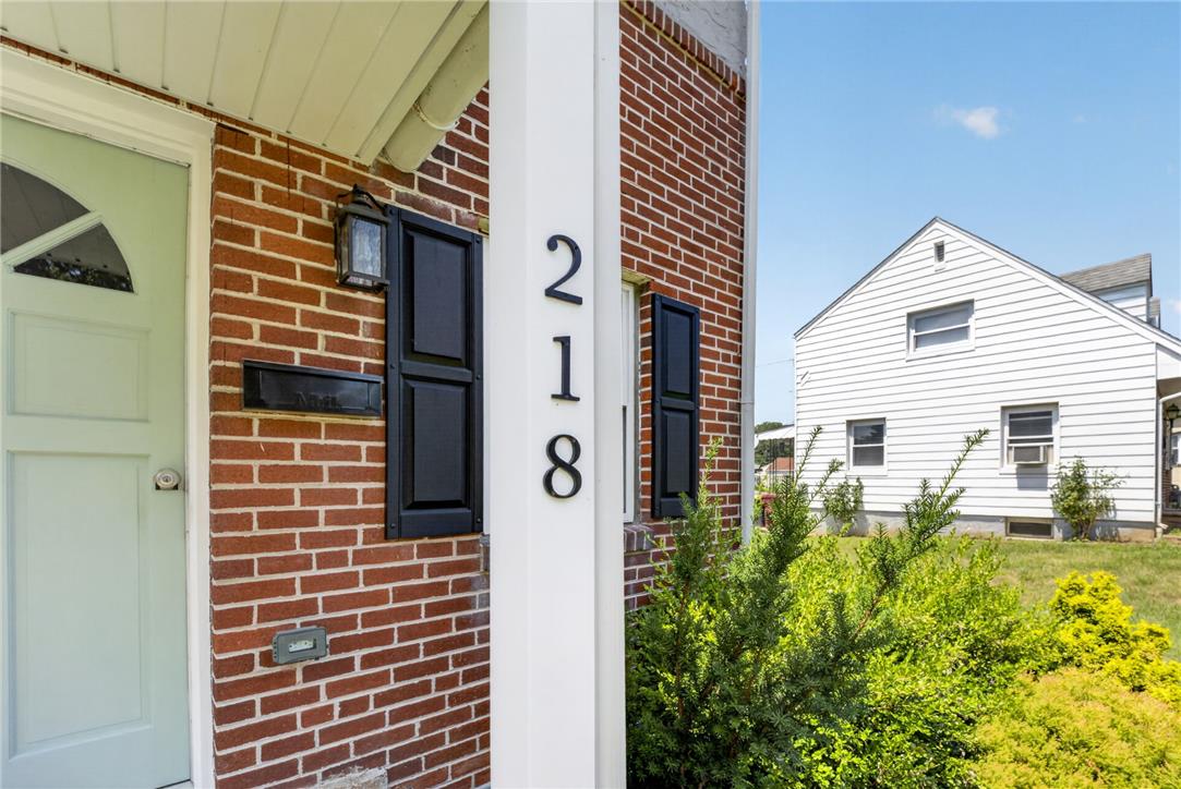 218 7th Street