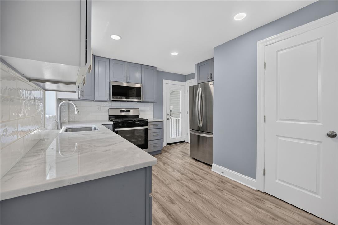 218 7th Street
