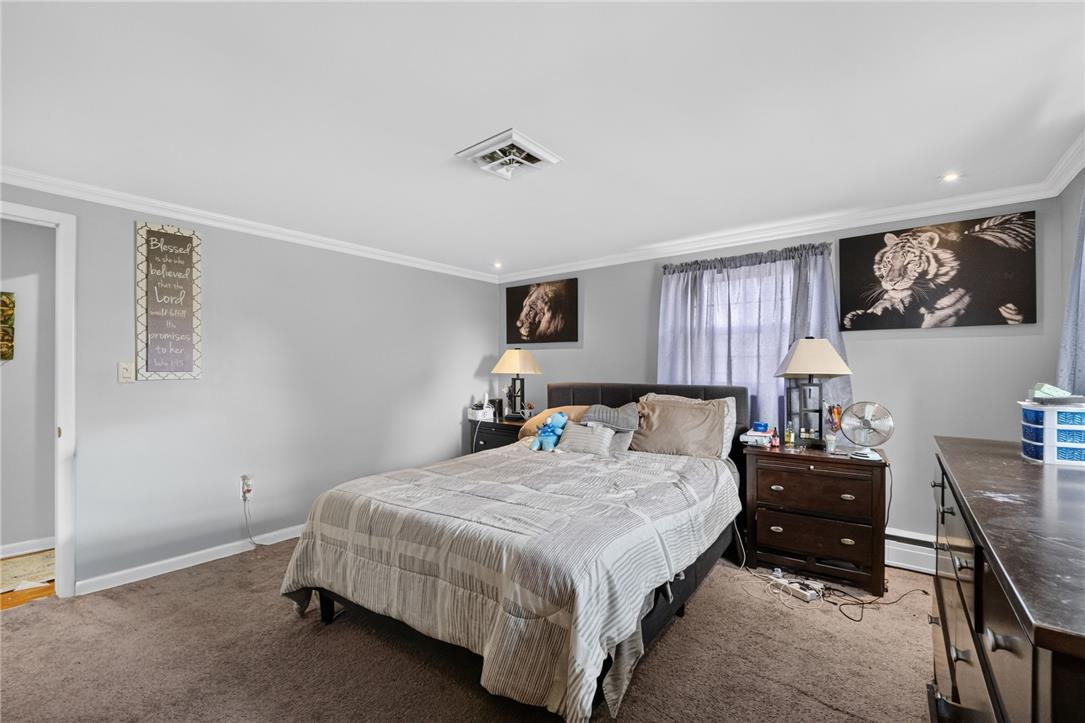1527 Bayberry Lane