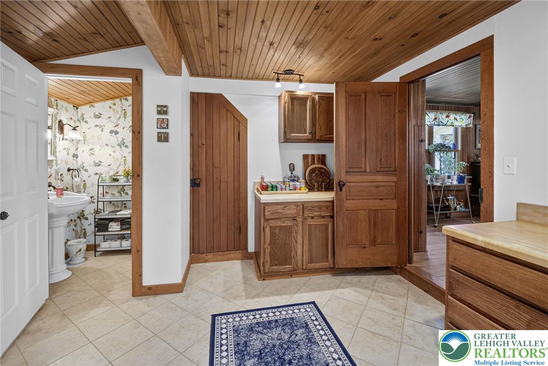 71 Ursus Drive
