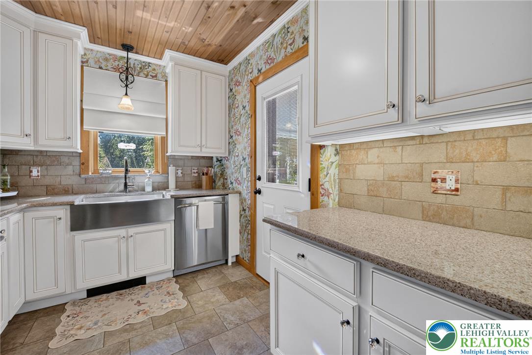 71 Ursus Drive