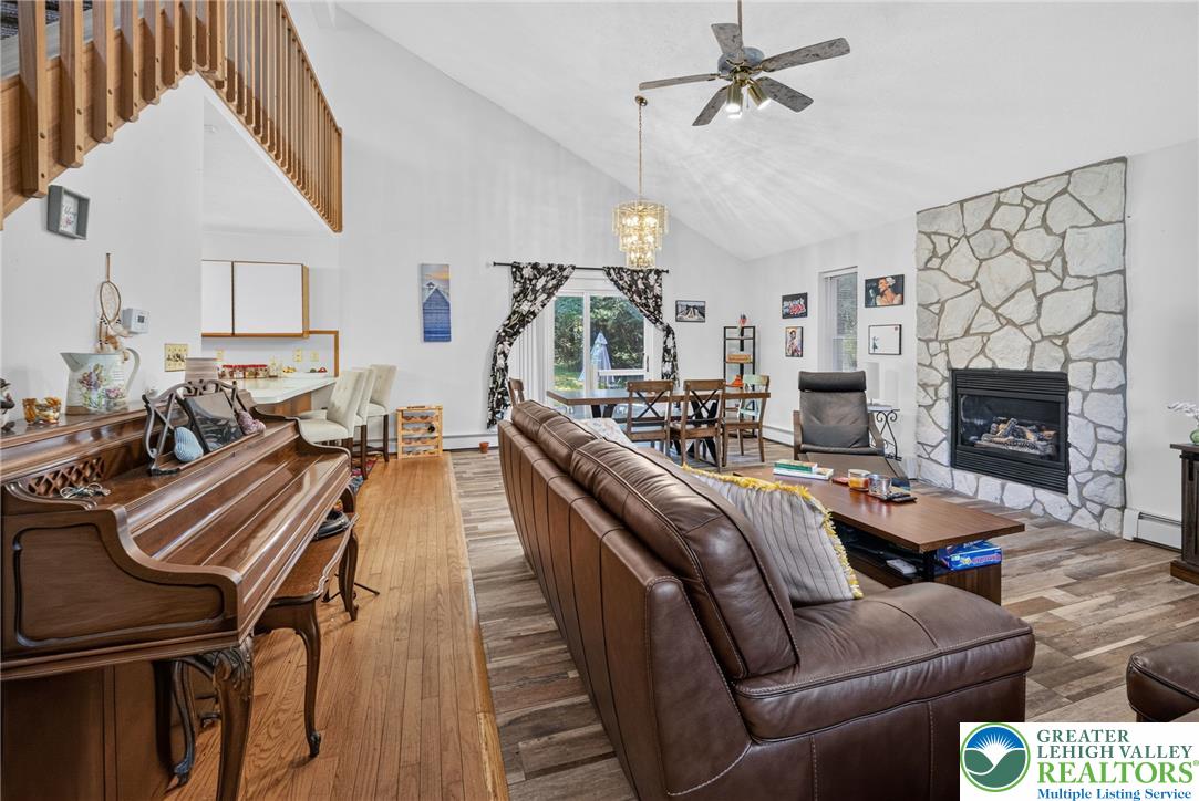 3103 Evergreen Circle