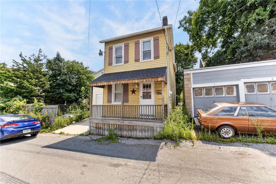 703 Canning Street