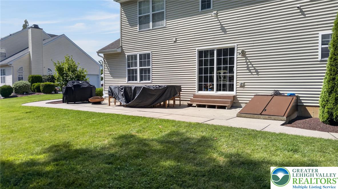 4130 Redbud Drive East