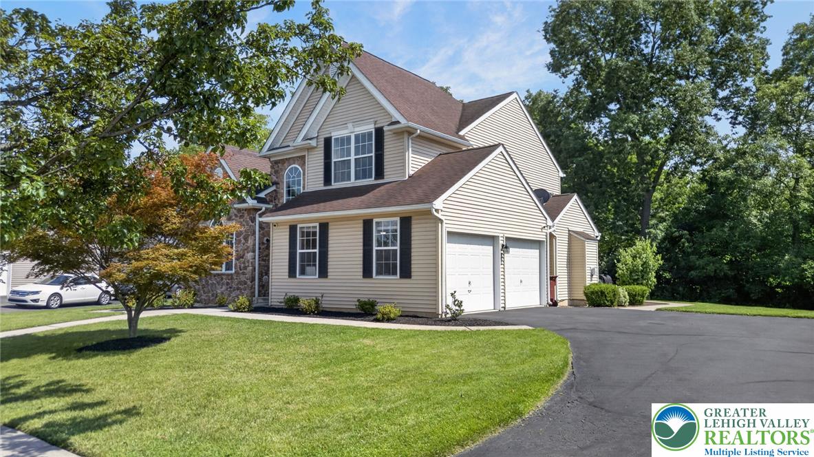 4130 Redbud Drive East