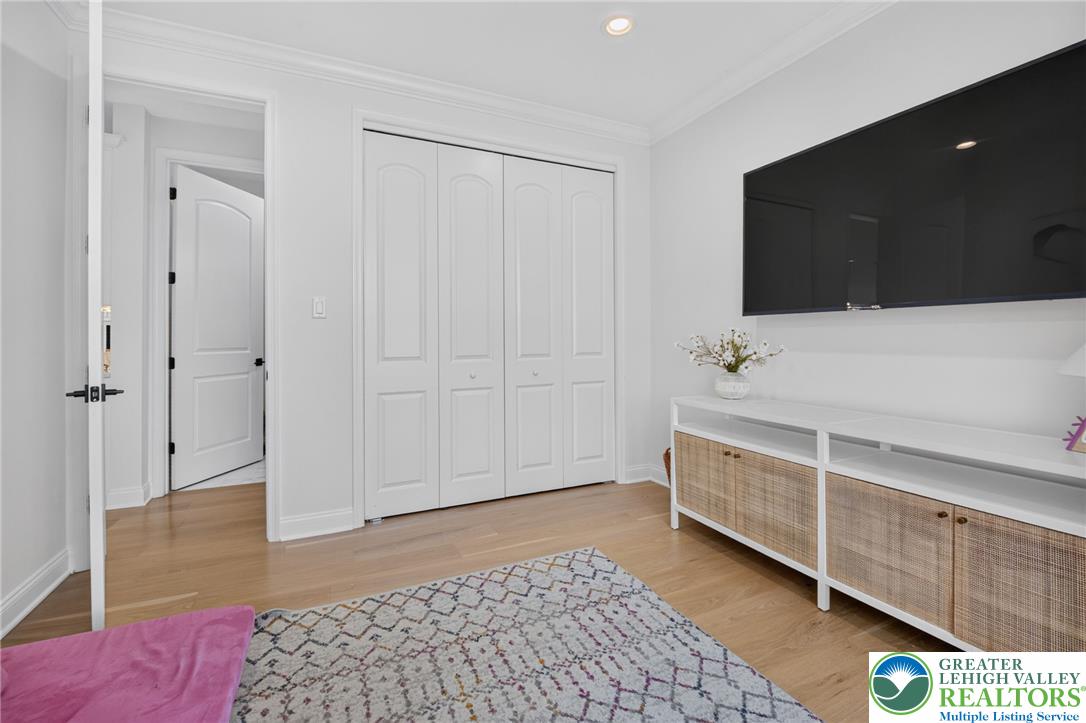1333 Colony Lane