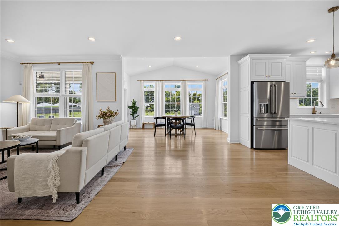 1333 Colony Lane
