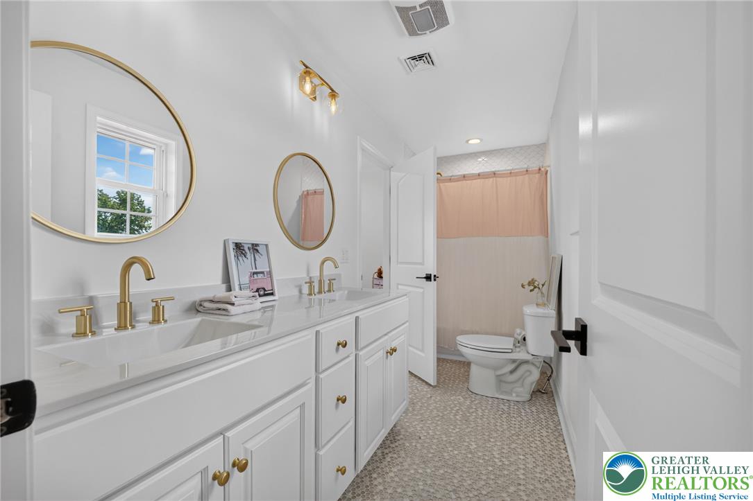 1333 Colony Lane