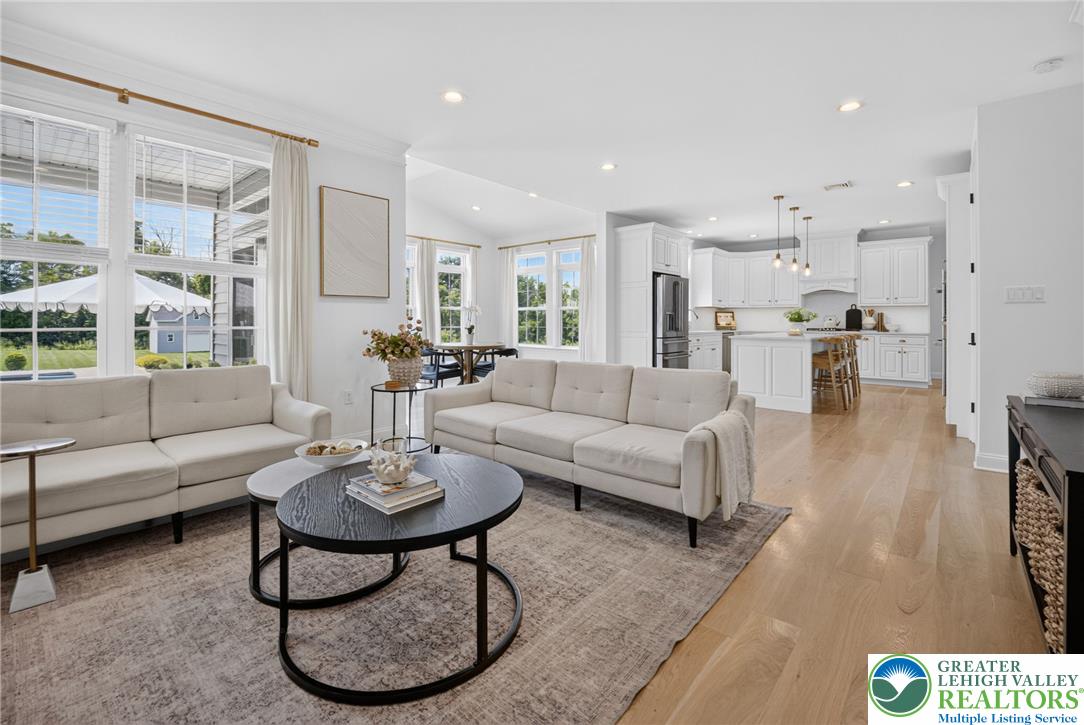 1333 Colony Lane