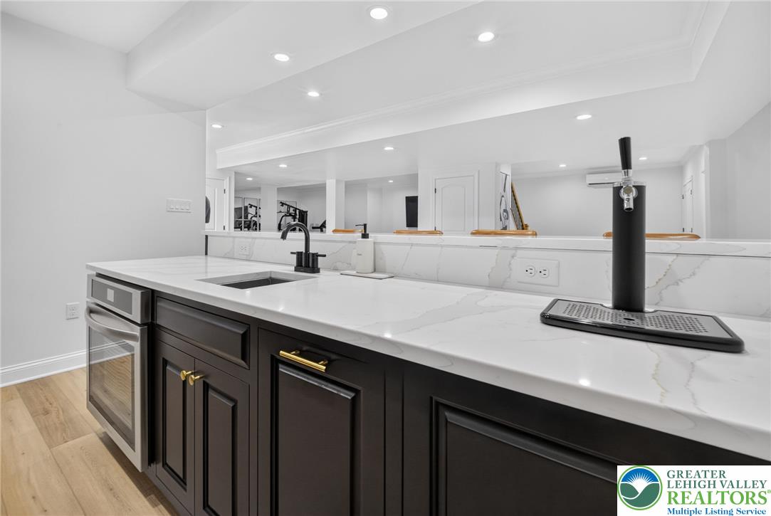1333 Colony Lane