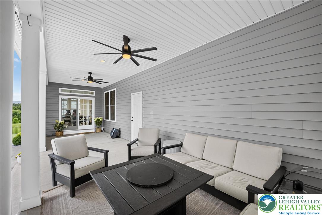 1333 Colony Lane