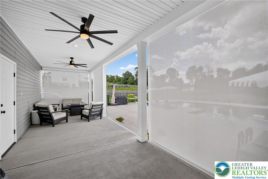 1333 Colony Lane