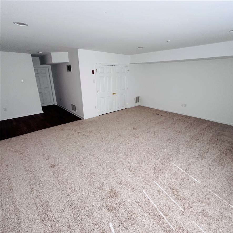 1011 King Way