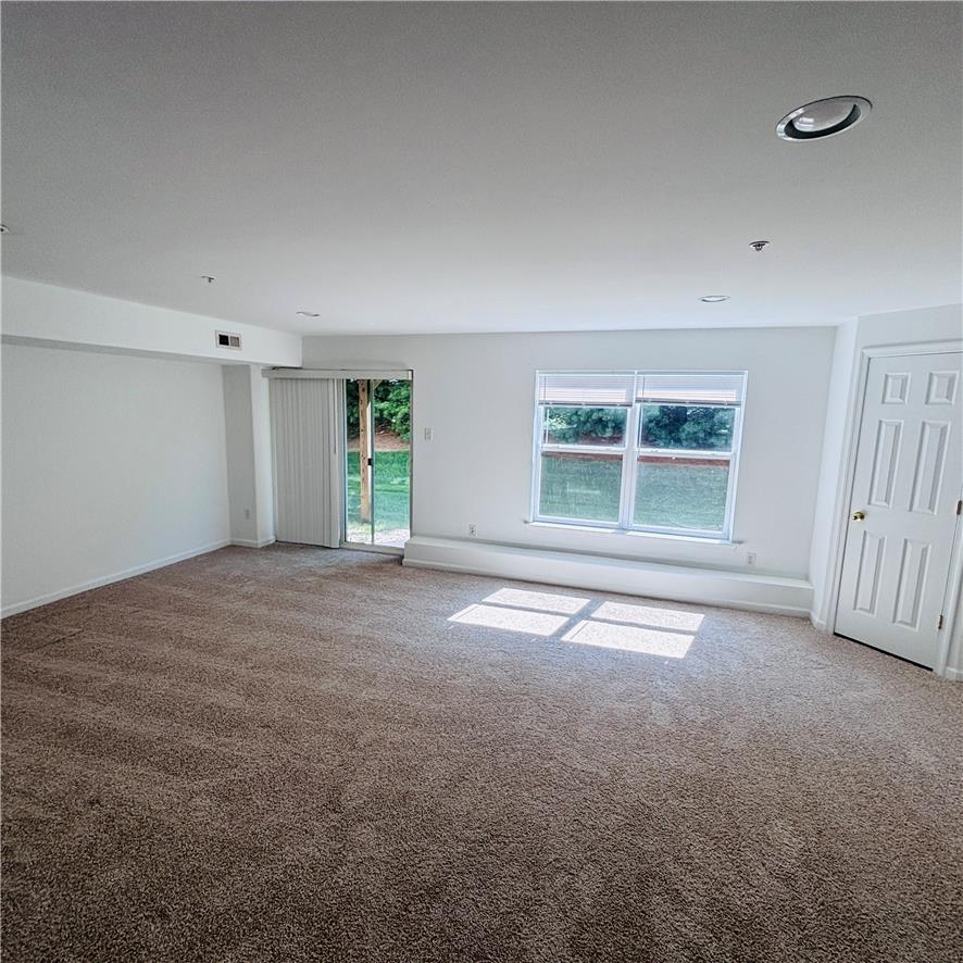 1011 King Way