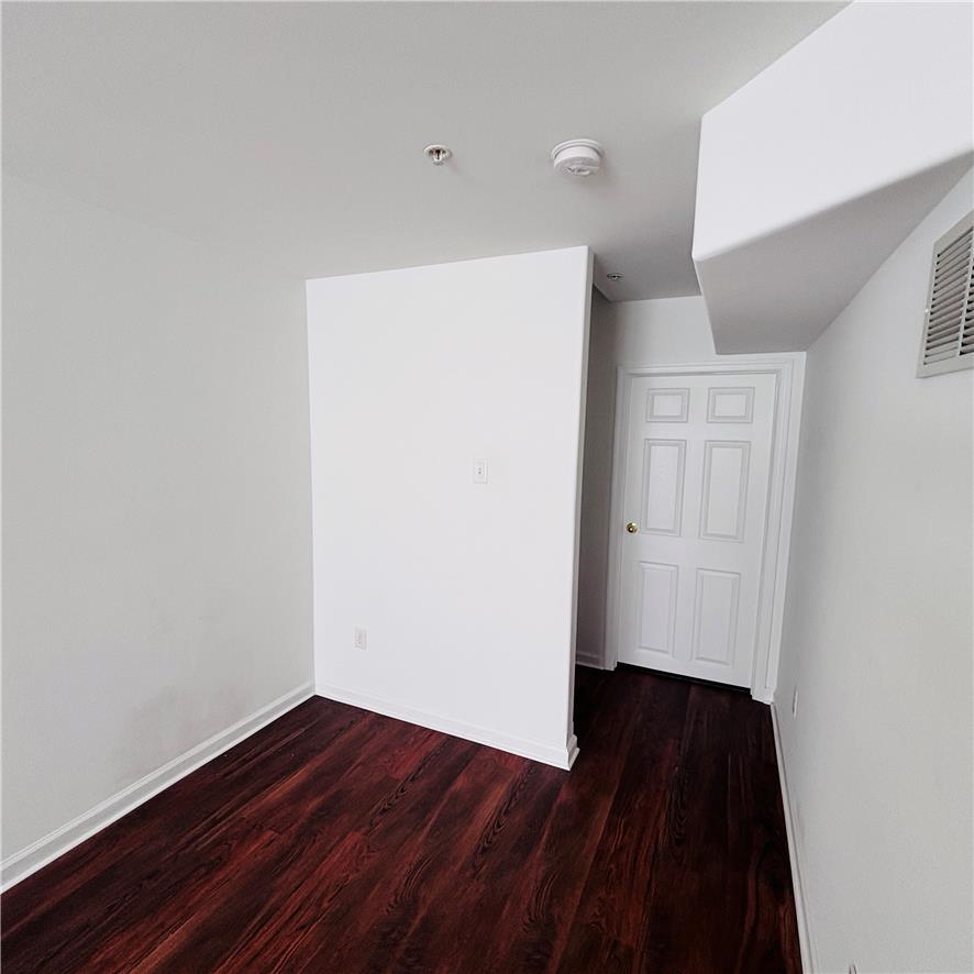 1011 King Way