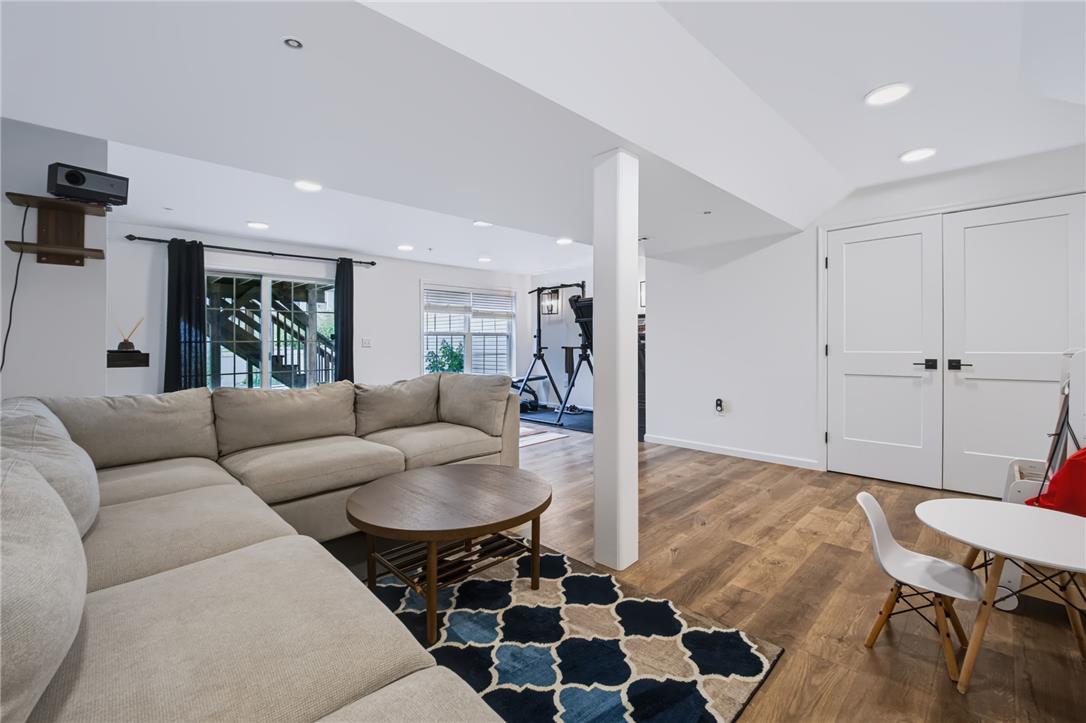 4473 Cottonwood Drive