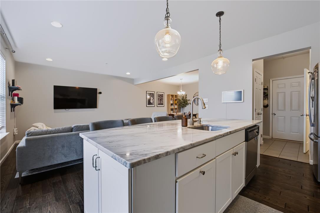 4473 Cottonwood Drive