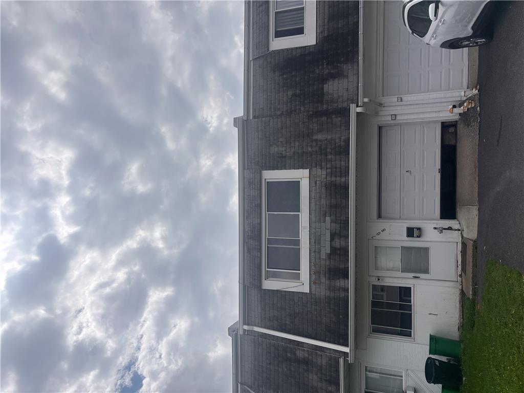 708 East Green