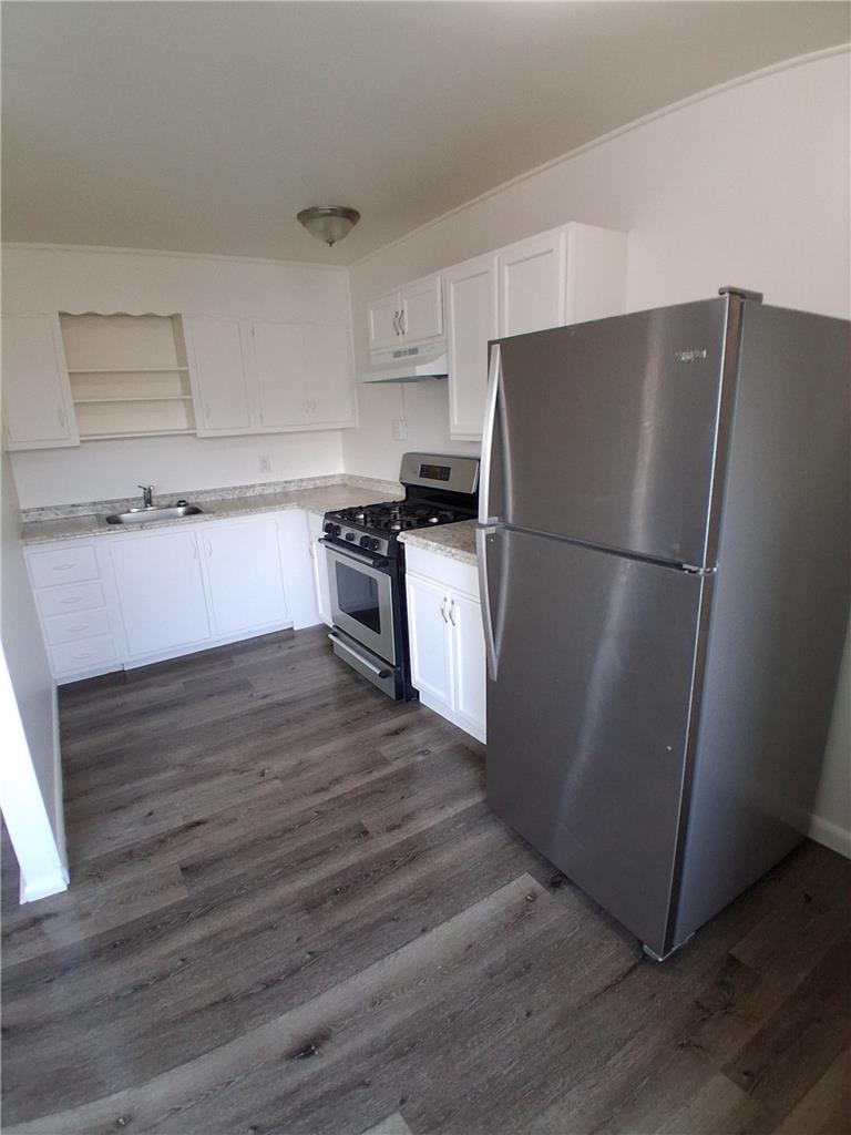 708 East Green