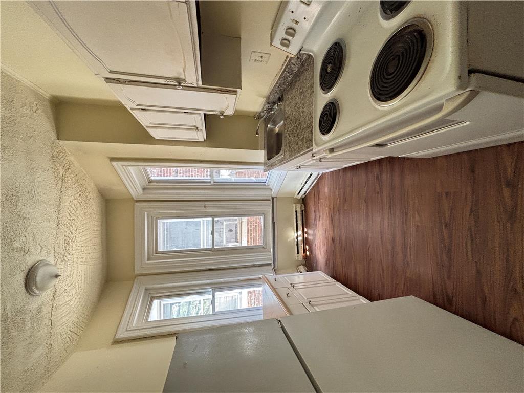 620 West Chew 1F