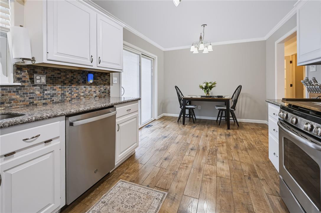 1242 Walnut Lane