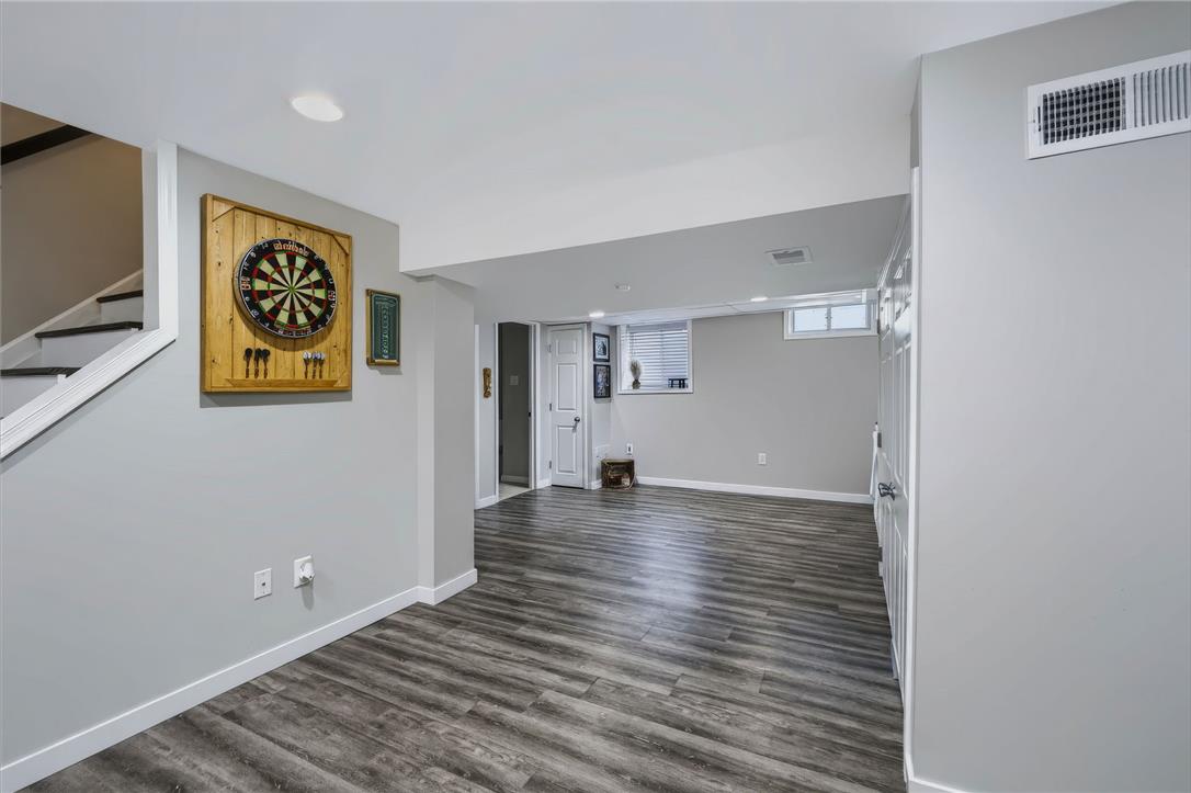 1242 Walnut Lane
