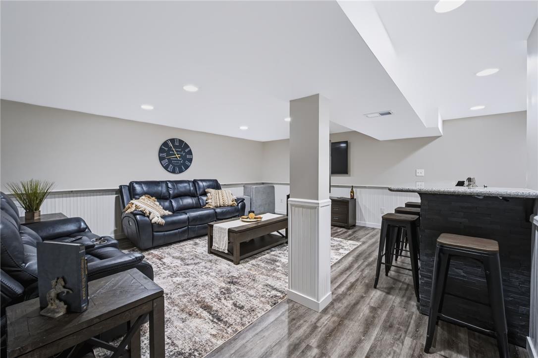 1242 Walnut Lane