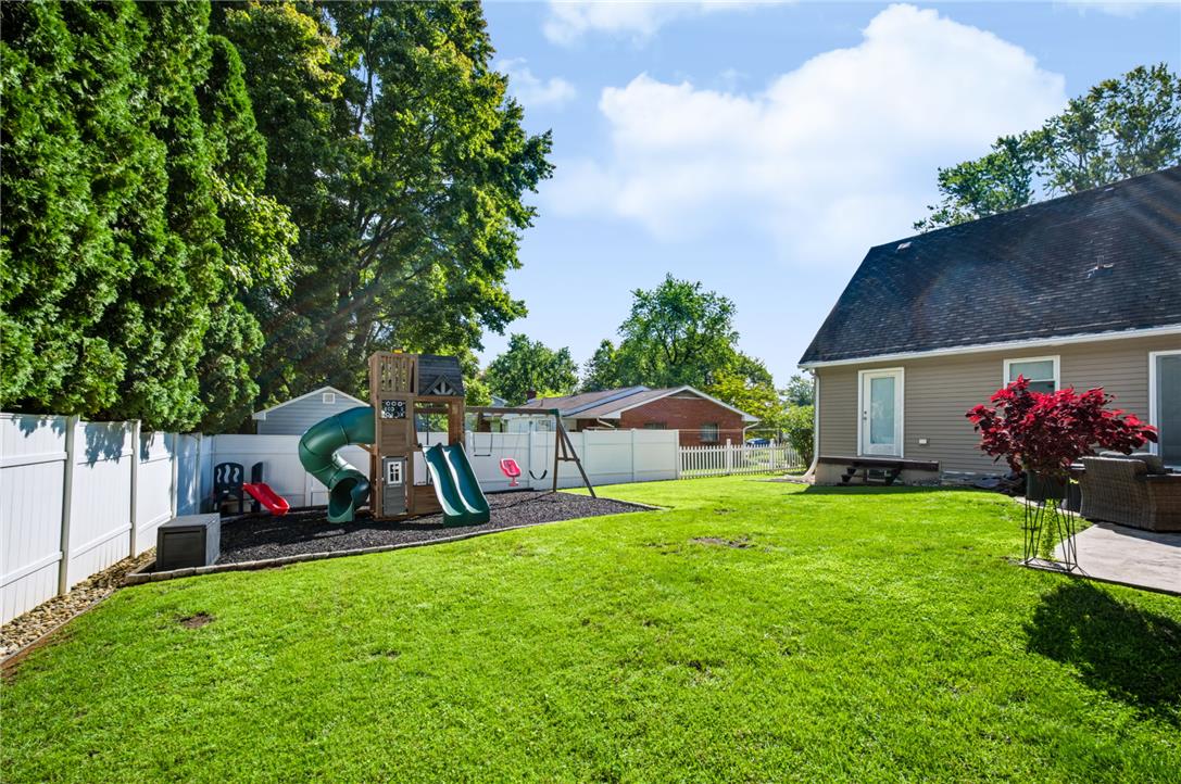 1242 Walnut Lane