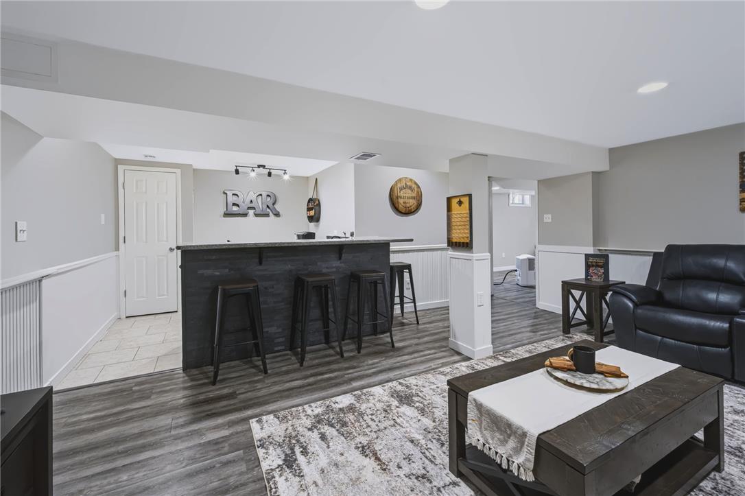 1242 Walnut Lane