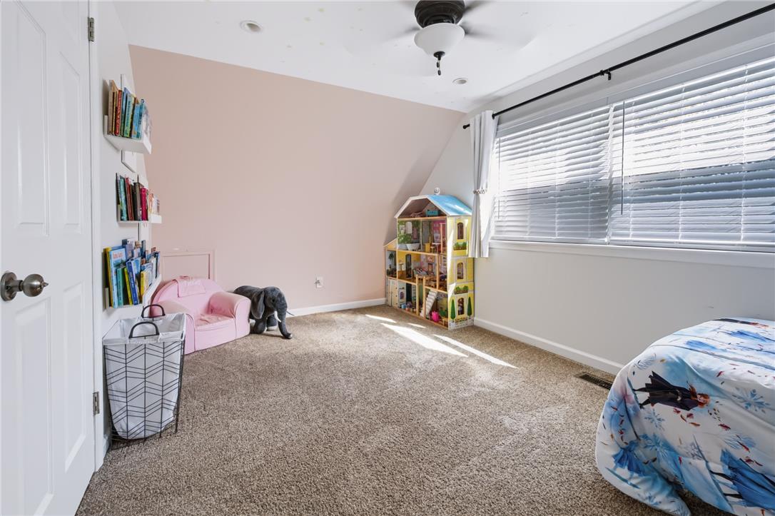 1242 Walnut Lane
