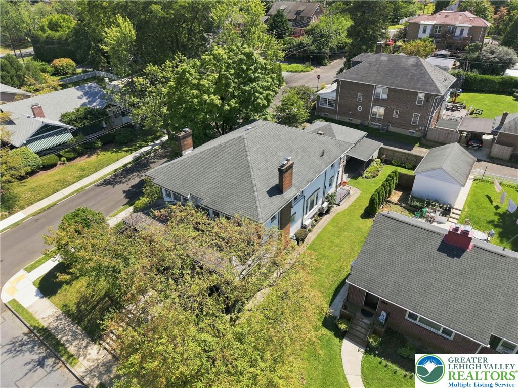 2530 Walnut Street