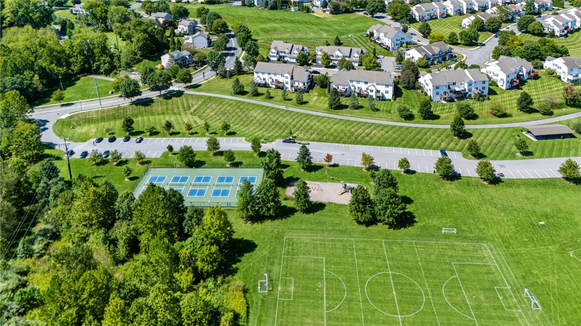9 Willow Drive