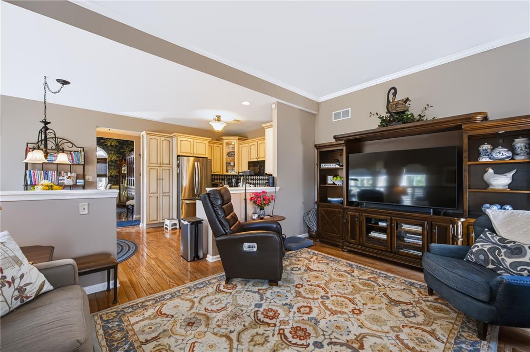 9 Willow Drive
