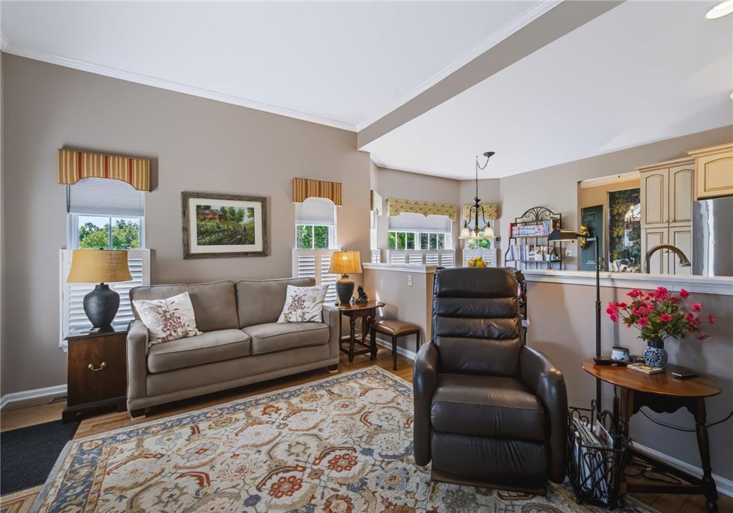 9 Willow Drive