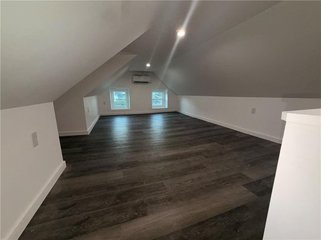 6064 Main Street 2