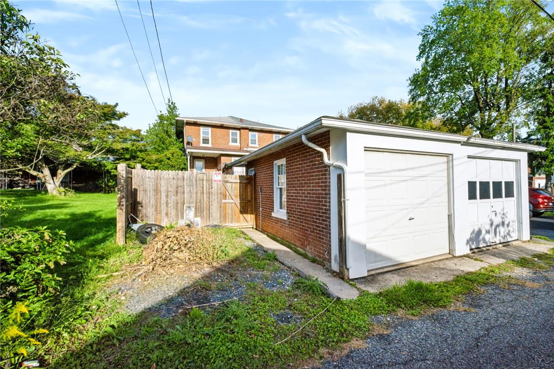 1034 North 18th Street