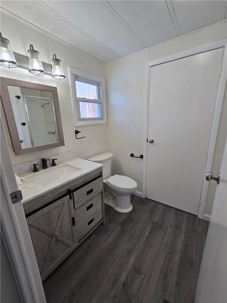 207 West Center