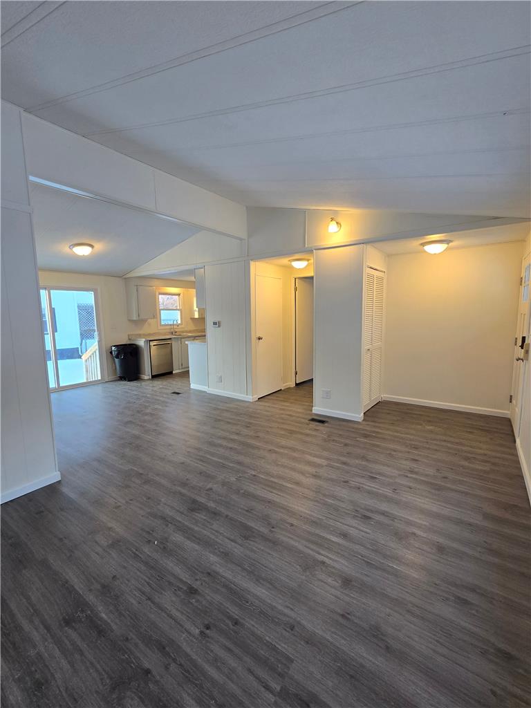 207 West Center